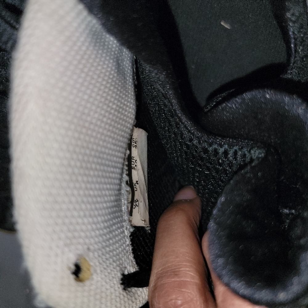 Gucci Black and White Shoes